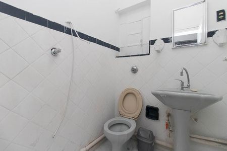 Casa para alugar com 80m², 2 quartos e sem vagaBanheiro