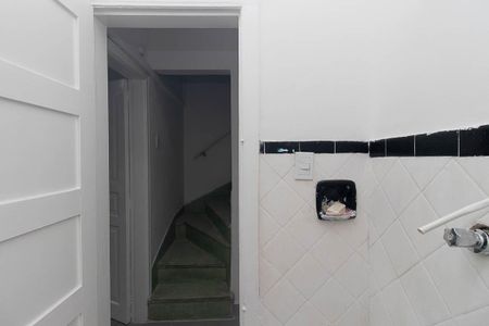 Casa para alugar com 80m², 2 quartos e sem vagaBanheiro