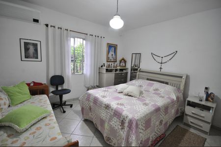 Quarto 1 de casa à venda com 2 quartos, 132m² em Parque Vitoria, São Paulo