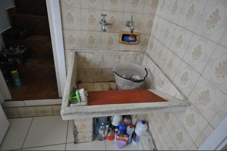 Casa à venda com 132m², 2 quartos e 1 vagaÁrea de Serviço 2