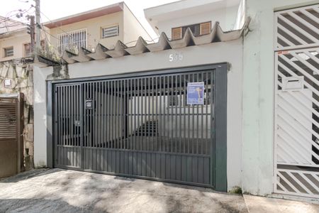 Casa à venda com 113m², 2 quartos e 2 vagasFachada