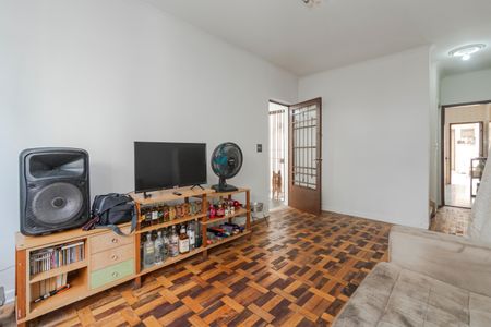 Casa à venda com 113m², 2 quartos e 2 vagasSala