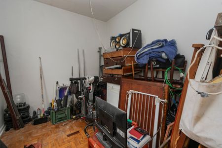 Casa à venda com 113m², 2 quartos e 2 vagasQuarto de Serviço