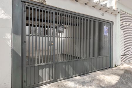 Casa à venda com 113m², 2 quartos e 2 vagasFachada