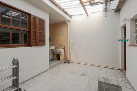 Casa à venda com 113m², 2 quartos e 2 vagasQuintal