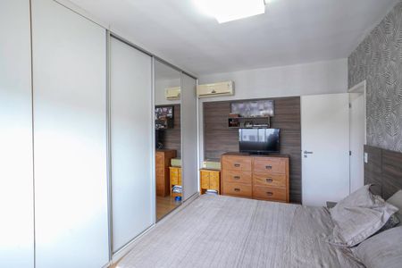 Apartamento à venda com 174m², 3 quartos e 3 vagasSuíte 2