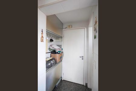 Apartamento à venda com 174m², 3 quartos e 3 vagasÁrea de serviço 