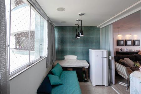 Apartamento à venda com 174m², 3 quartos e 3 vagasVaranda da sala