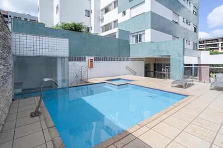 Apartamento à venda com 174m², 3 quartos e 3 vagasÁrea comum - Piscina