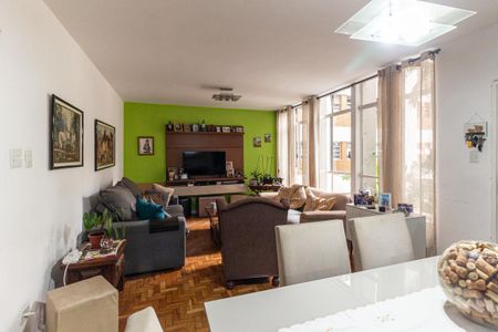 Apartamento à venda com 120m², 3 quartos e 1 vagaSala