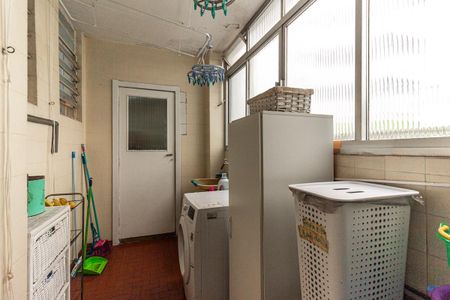 Apartamento à venda com 120m², 3 quartos e 1 vagaÁrea de Serviço