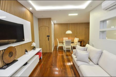 Apartamento à venda com 132m², 3 quartos e 1 vagaSala