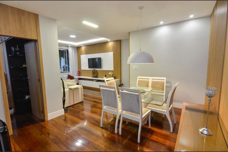 Apartamento à venda com 132m², 3 quartos e 1 vagaSala