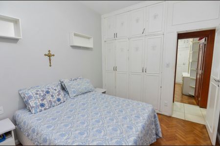 Apartamento à venda com 132m², 3 quartos e 1 vagaSuíte