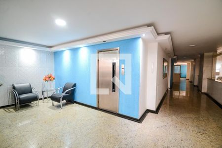 Apartamento à venda com 132m², 3 quartos e 1 vagaHall