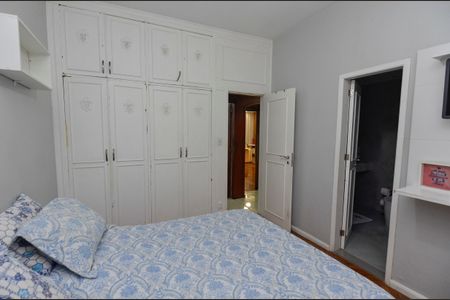 Apartamento à venda com 132m², 3 quartos e 1 vagaSuíte