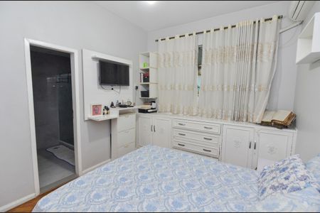 Apartamento à venda com 132m², 3 quartos e 1 vagaSuíte
