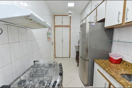 Apartamento à venda com 132m², 3 quartos e 1 vagaCozinha