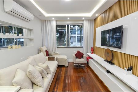 Apartamento à venda com 132m², 3 quartos e 1 vagaSala