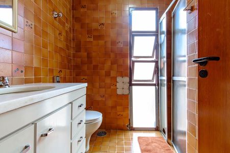 Casa para alugar com 359m², 4 quartos e 3 vagas Casa para alugar com 359m², 4 quartos e 3 vagasBanheiro