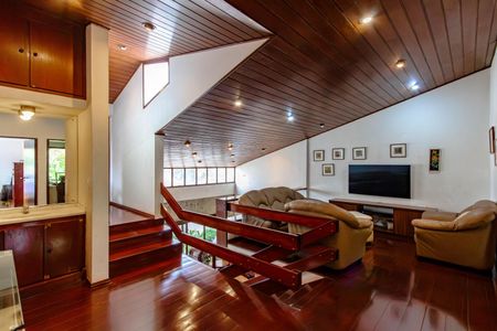 Casa para alugar com 359m², 4 quartos e 3 vagas Casa para alugar com 359m², 4 quartos e 3 vagasSala