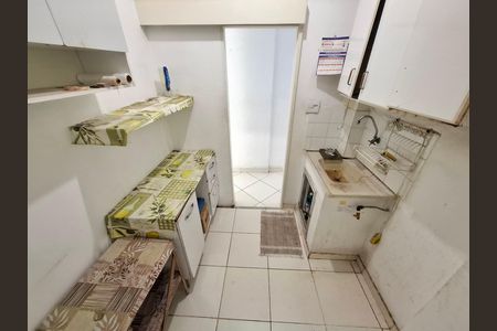 Apartamento à venda com 52m², 2 quartos e sem vaga Apartamento à venda com 52m², 2 quartos e sem vagaCozinha e Área de Serviço