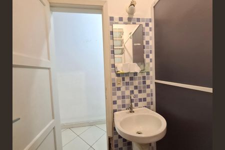 Banheiro de apartamento à venda com 2 quartos, 52m² em Flamengo, Rio de Janeiro