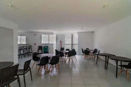 Apartamento para alugar com 32m², 1 quarto e sem vagaÁrea comum - Salão de festas