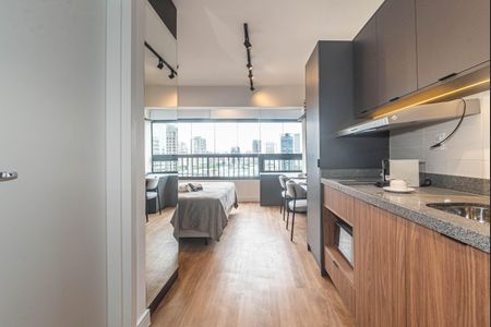 Cozinha de kitnet/studio para alugar com 1 quarto, 24m² em Vila Cordeiro, São Paulo