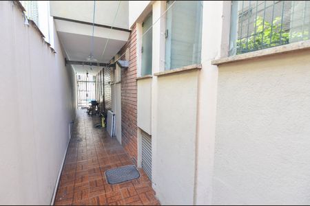 Casa à venda com 504m², 4 quartos e 3 vagas Casa à venda com 504m², 4 quartos e 3 vagasÁrea de Serviço