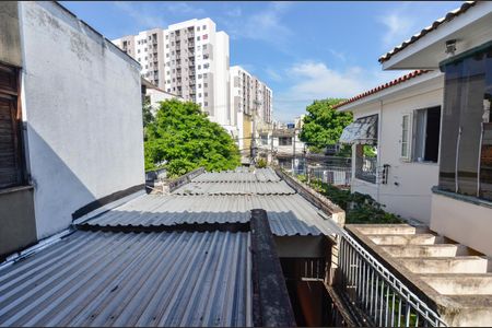 Casa à venda com 504m², 4 quartos e 3 vagas Casa à venda com 504m², 4 quartos e 3 vagasQuarto 1