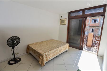 Casa à venda com 504m², 4 quartos e 3 vagas Casa à venda com 504m², 4 quartos e 3 vagasQuarto 2