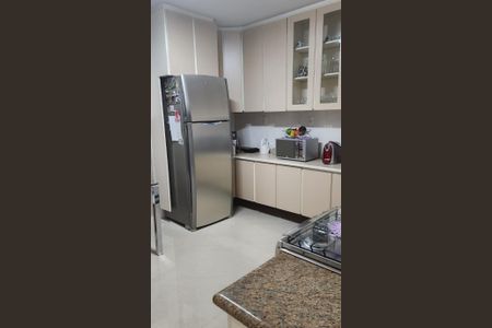 Cozinha de casa à venda com 3 quartos, 112m² em Jardim das Maravilhas, Santo André