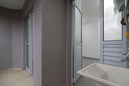 Apartamento para alugar com 41m², 2 quartos e 1 vaga Apartamento para alugar com 41m², 2 quartos e 1 vagaÁrea de Serviço