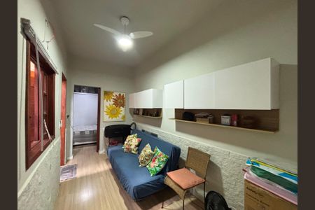 Sala de casa para alugar com 1 quarto, 38m² em Jardim Botânico, Rio de Janeiro
