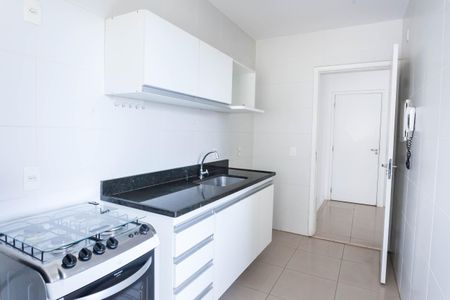 Apartamento para alugar com 82m², 2 quartos e 2 vagasCozinha