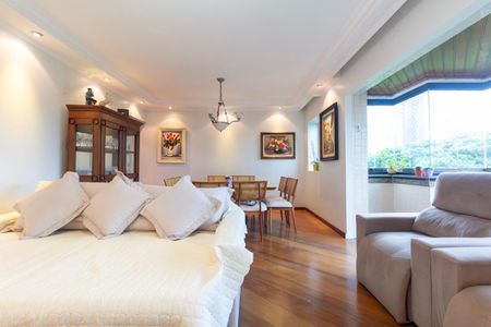 Sala de apartamento à venda com 3 quartos, 132m² em Vila Gomes Cardim, São Paulo