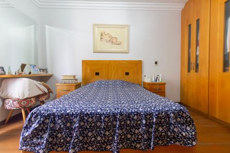 Apartamento à venda com 132m², 3 quartos e 2 vagas Apartamento à venda com 132m², 3 quartos e 2 vagasQuarto 1