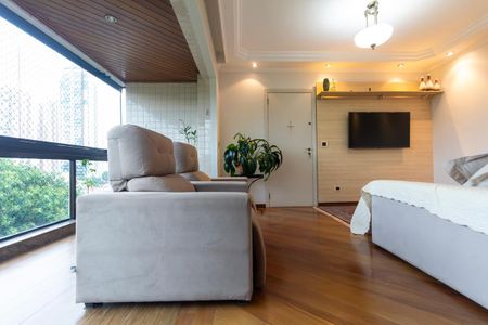 Apartamento à venda com 132m², 3 quartos e 2 vagas Apartamento à venda com 132m², 3 quartos e 2 vagasSala