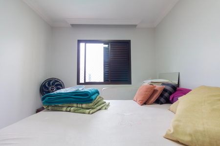 Apartamento à venda com 132m², 3 quartos e 2 vagas Apartamento à venda com 132m², 3 quartos e 2 vagasQuarto 2