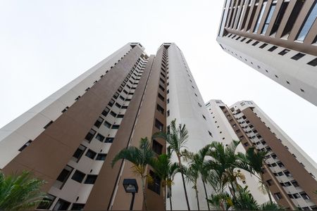 Apartamento para alugar com 105m², 3 quartos e 2 vagasFachada