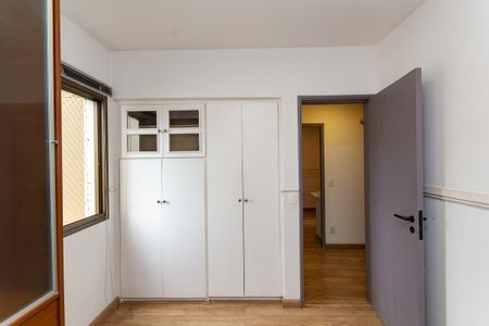 Apartamento para alugar com 105m², 3 quartos e 2 vagasQuarto 3
