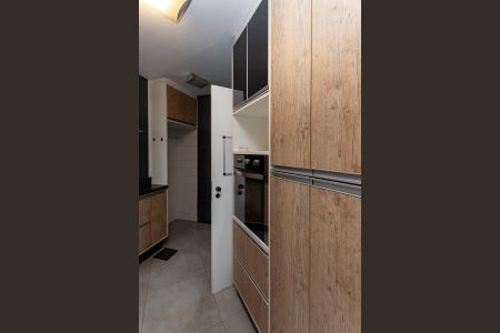 Apartamento para alugar com 105m², 3 quartos e 2 vagasCozinha