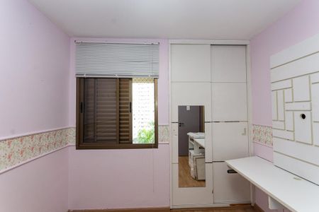 Apartamento para alugar com 105m², 3 quartos e 2 vagasQuarto 2