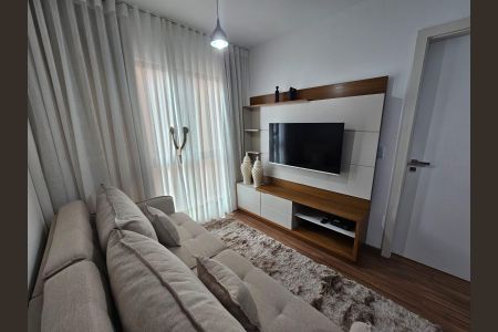 Sala de apartamento para alugar com 1 quarto, 43m² em Centro, Curitiba