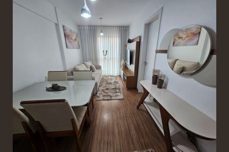 Sala de apartamento para alugar com 1 quarto, 43m² em Centro, Curitiba