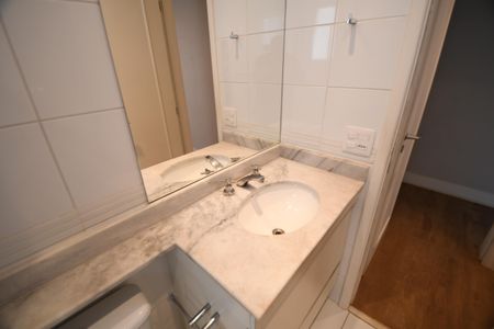 Apartamento para alugar com 133m², 4 quartos e 2 vagasBanheiro Suíte