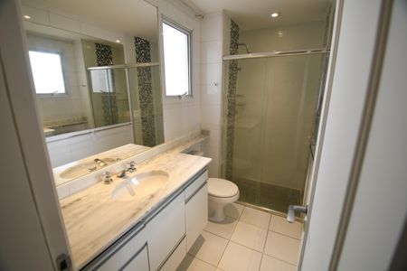 Apartamento para alugar com 133m², 4 quartos e 2 vagasBanheiro Suíte