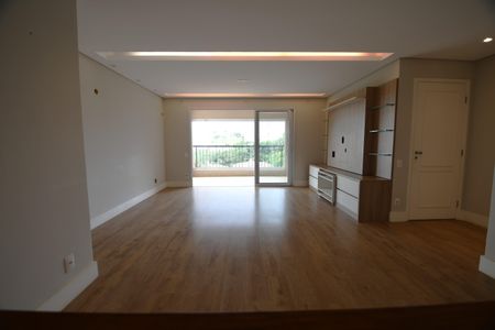 Sala de apartamento para alugar com 4 quartos, 133m² em Jardim Madalena, Campinas