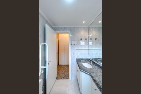 Apartamento para alugar com 114m², 3 quartos e 3 vagas Apartamento para alugar com 114m², 3 quartos e 3 vagasBanheiro da Suíte